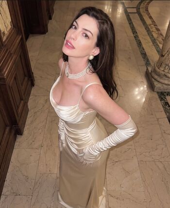 Full leaked Anne hathaway private onlyfans photo