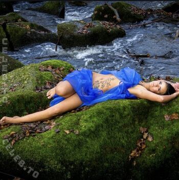 Full leaked Anne mieche private onlyfans photo