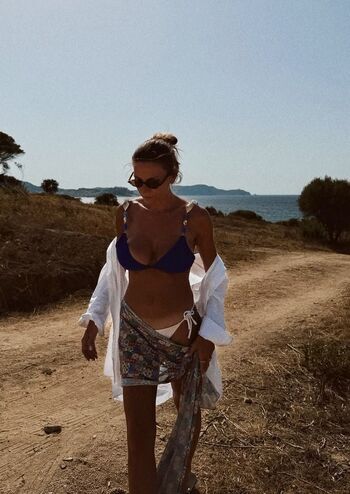 Full leaked Anne sophie godet larmoiredesoso private onlyfans photo