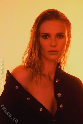 Full leaked Anne vyalitsyna page private onlyfans photo