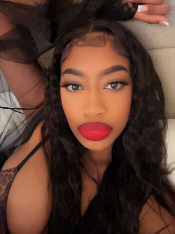 Full leaked Annemoore private onlyfans photo