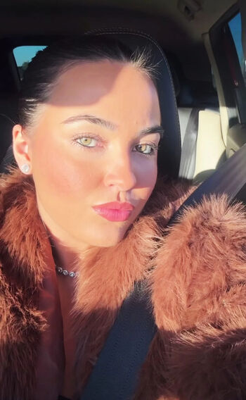 Full leaked Anneris private onlyfans photo