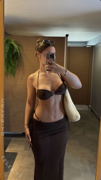 Full leaked Annetthr private onlyfans photo