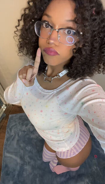 Full leaked Annie grenson private onlyfans photo