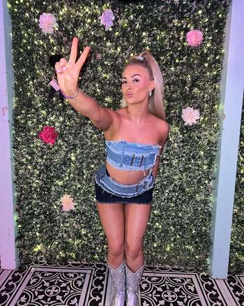 Full leaked Annie lydia weston private onlyfans photo