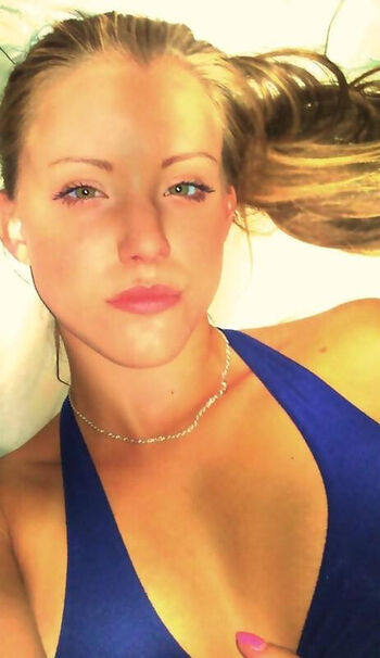 Full leaked Annie svensson private onlyfans photo