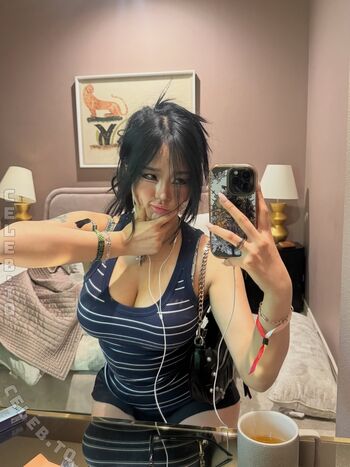 Full leaked Annie zheng private onlyfans photo