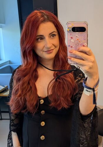 Full leaked Anniefuchsia private onlyfans photo