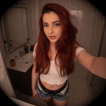 AnnieFuchsia