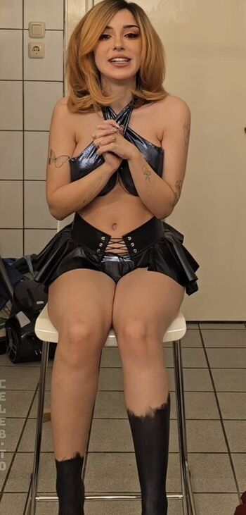 Full leaked Annitheduck page private onlyfans photo