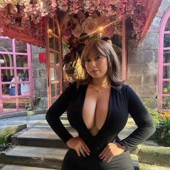 Anny Kreslinee