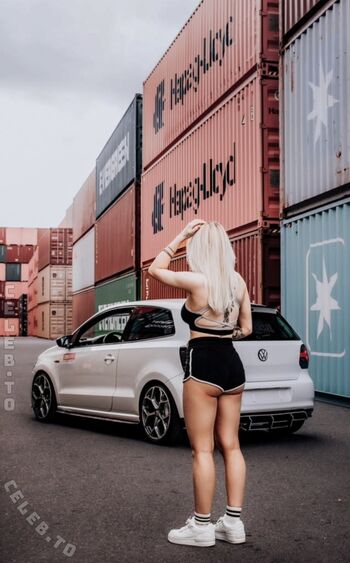 Full leaked Anny vans page private onlyfans photo