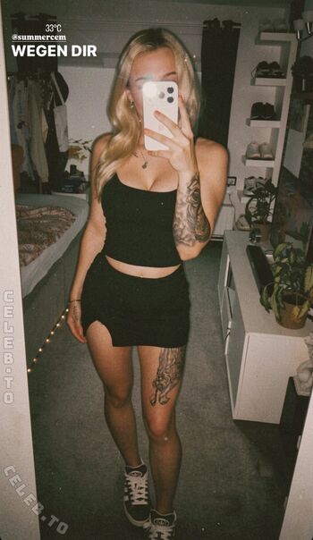 Full leaked Anny vans private onlyfans photo