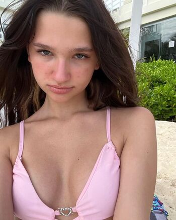 Full leaked Anokhina liza page private onlyfans photo