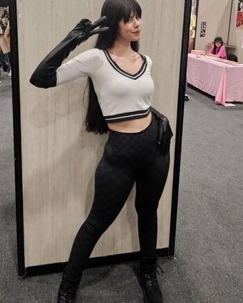 Full leaked Anomiroll private onlyfans photo