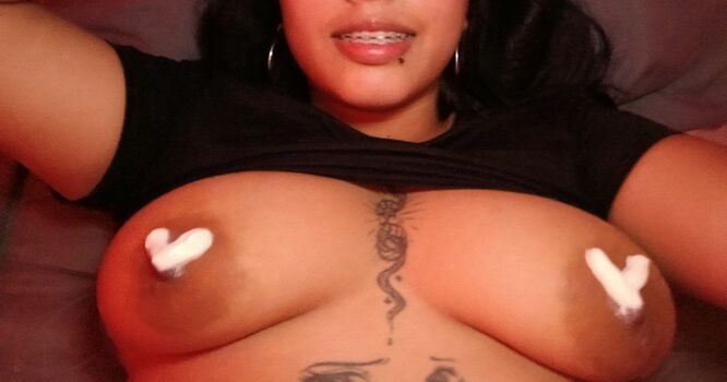 Full leaked Anony private onlyfans photo