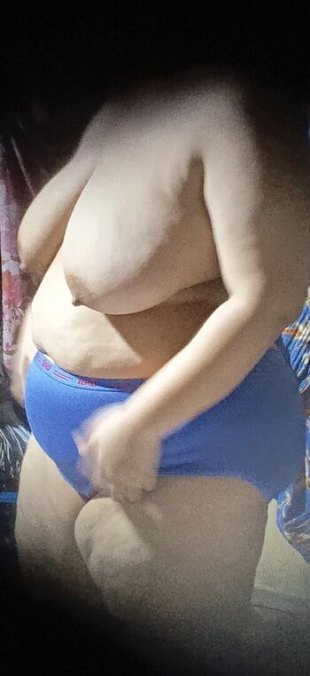 Full leaked Anouk bustyy private onlyfans photo