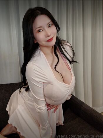 Full leaked Anri okita page private onlyfans photo