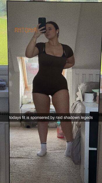 Full leaked Antonia xxoxx private onlyfans photo