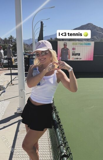 Full leaked Anuschka van lent private onlyfans photo