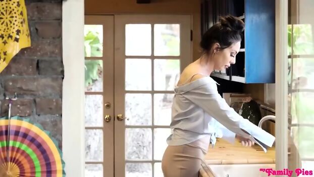 Full leaked Anya hayes private onlyfans photo