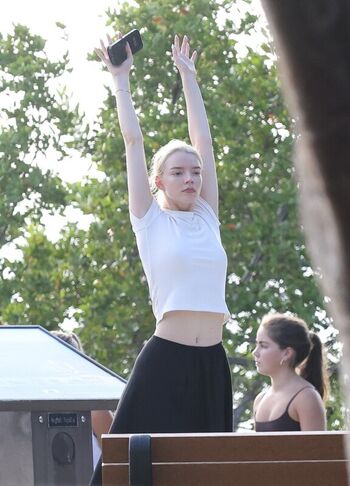 Full leaked Anya taylor joy  page private onlyfans photo
