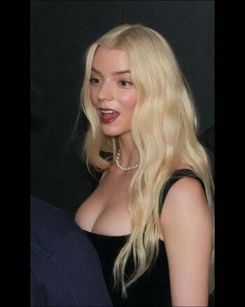Full leaked Anya taylor joy  page private onlyfans photo