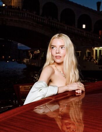 Full leaked Anya taylor joy  page private onlyfans photo