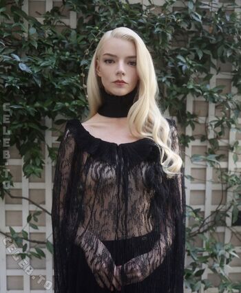 Full leaked Anya taylor joy page private onlyfans photo