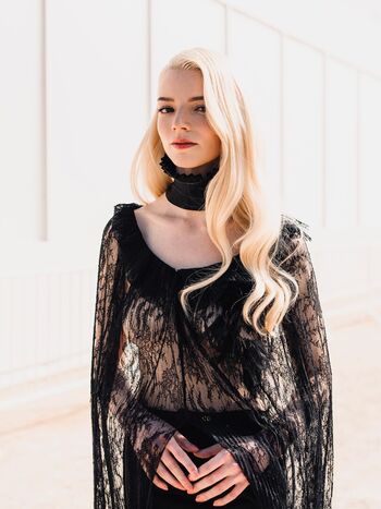 Full leaked Anya taylor joy page private onlyfans photo