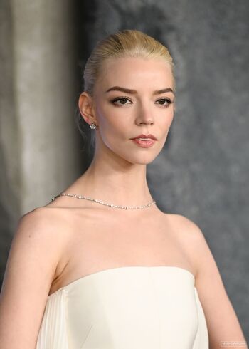 Full leaked Anya taylor joy  page private onlyfans photo
