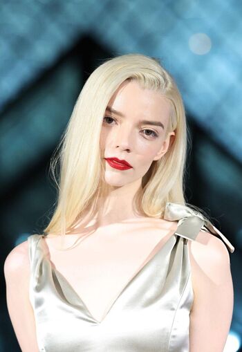 Full leaked Anya taylor joy  page private onlyfans photo