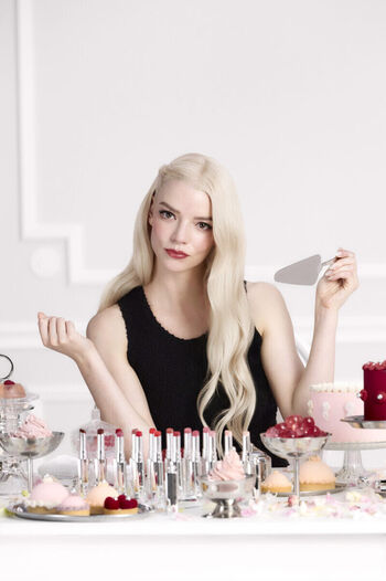 Full leaked Anya taylor joy page private onlyfans photo