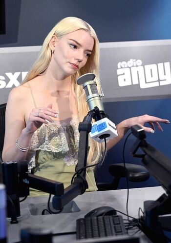 Full leaked Anya taylor joy  page private onlyfans photo