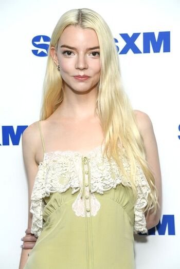 Full leaked Anya taylor joy  page private onlyfans photo