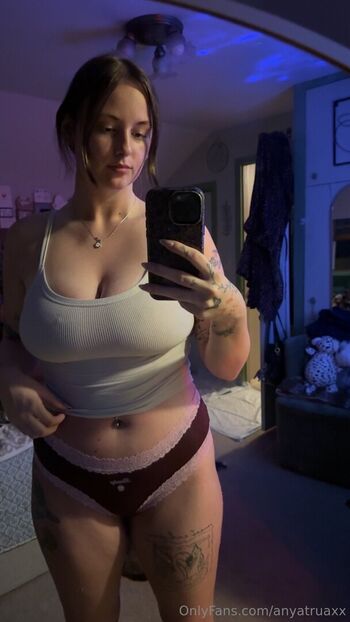 Anya.Truax