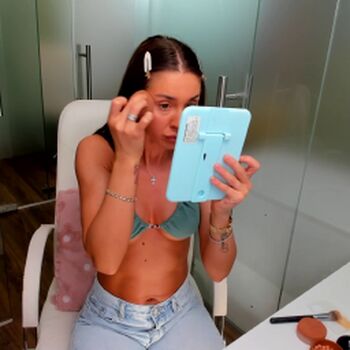 Full leaked Anyarayne private onlyfans photo