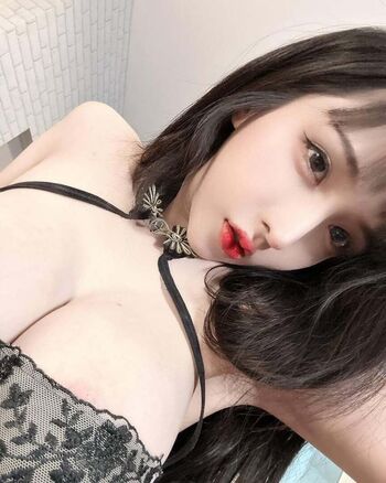 Full leaked Aom yumi private onlyfans photo