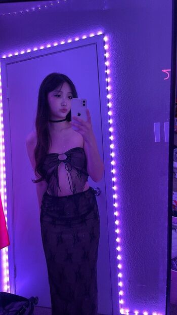 Full leaked Apeachy private onlyfans photo