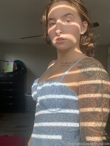 Full leaked Apex suicide page private onlyfans photo