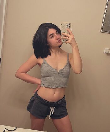 Full leaked Apinky private onlyfans photo