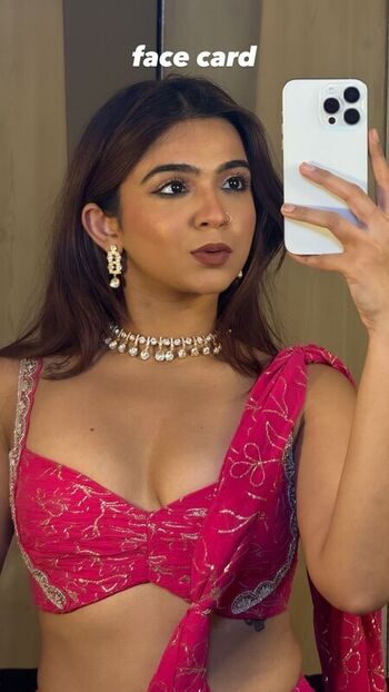 Full leaked Apoorva mukhija private onlyfans photo