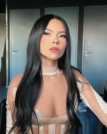 Full leaked Apostoleanu private onlyfans photo