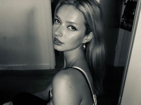 Full leaked Apple martin private onlyfans photo