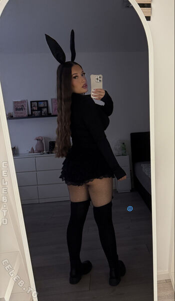 Full leaked Apr allegra private onlyfans photo