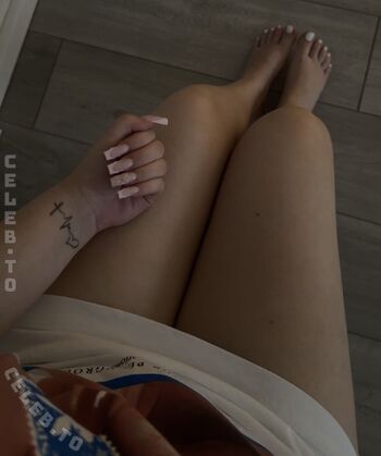 Full leaked Apr allegra private onlyfans photo