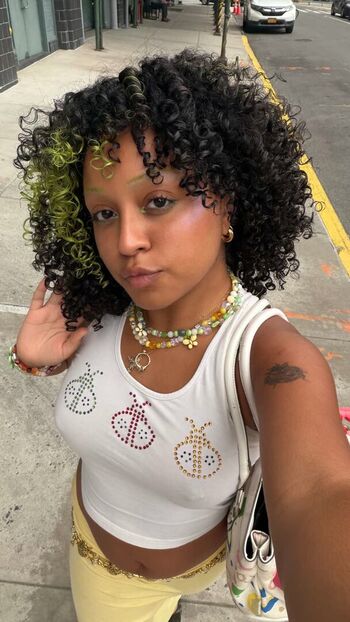 Full leaked Aprlfls private onlyfans photo
