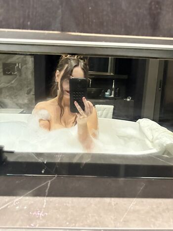Full leaked April quinne private onlyfans photo