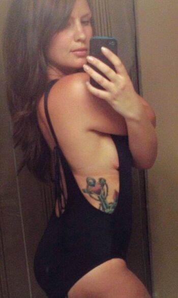 Full leaked April renee private onlyfans photo