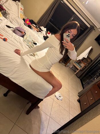 Full leaked Aprilpaigee private onlyfans photo